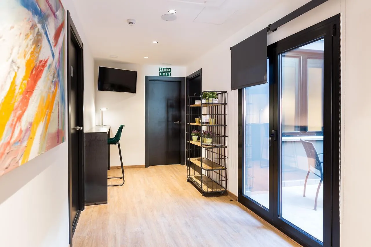 Airhostel Barcelona Airport 24H El Prat de Llobregat Vandrerhjem